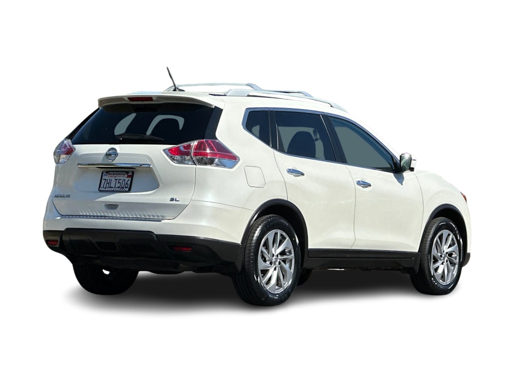 Thumbnail: 2015 Nissan Rogue - 18