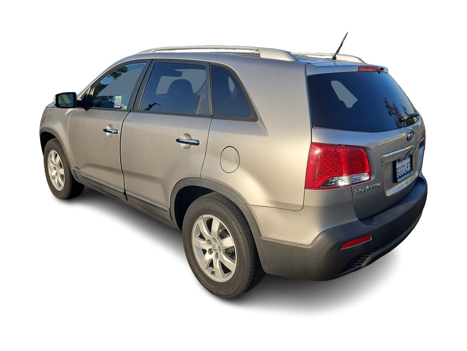 Thumbnail: 2013 Kia Sorento - 4