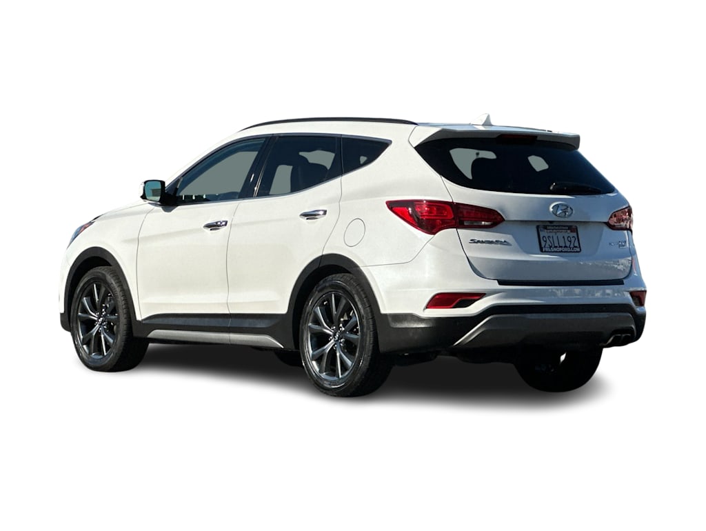 Thumbnail: 2017 Hyundai Santa Fe - 4