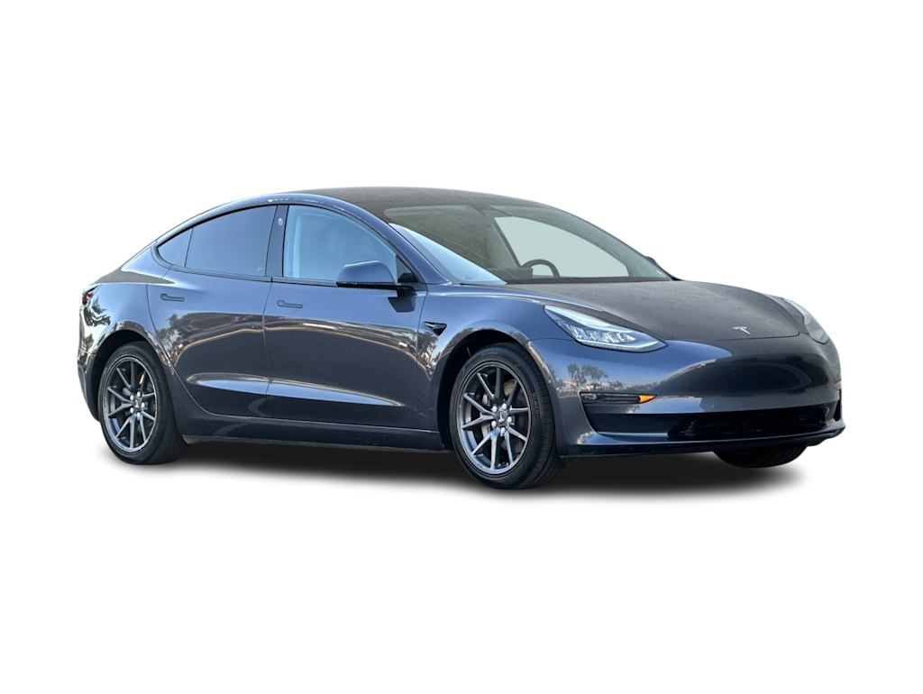 Thumbnail: 2018 Tesla Model 3 - 21