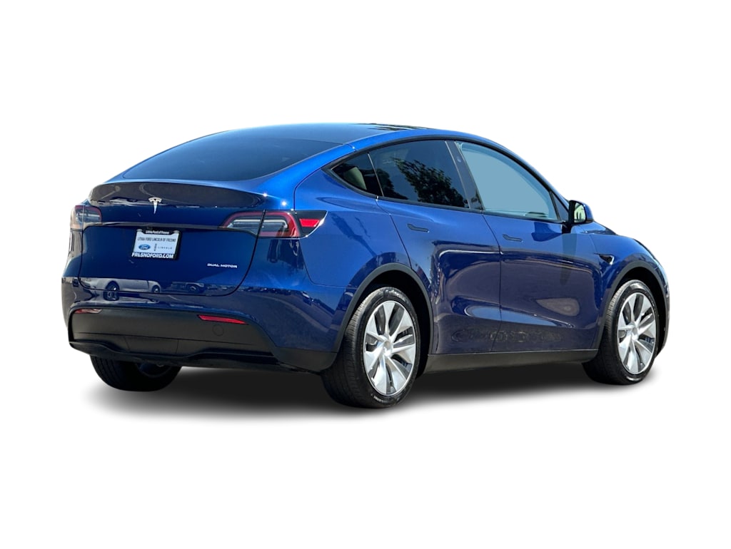 Thumbnail: 2024 Tesla Model Y - 16