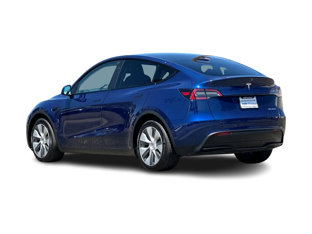 Thumbnail: 2024 Tesla Model Y - 4