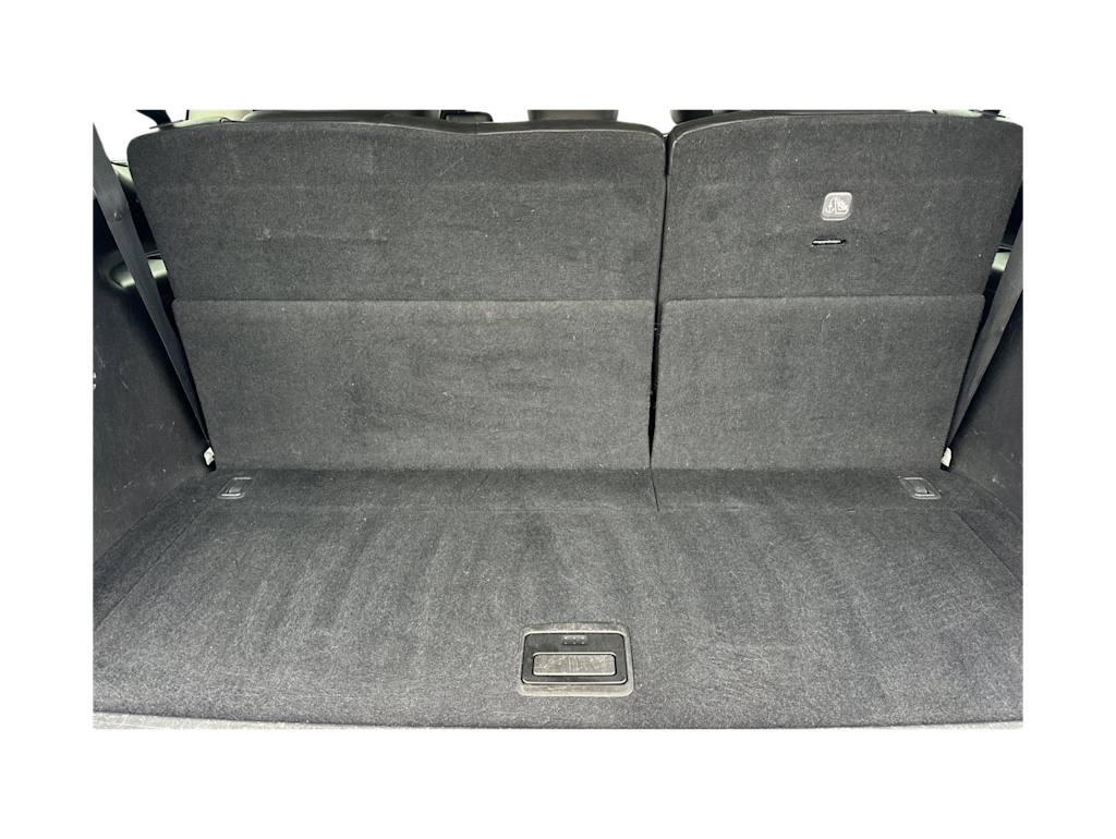 Thumbnail: 2021 Nissan Armada - 17