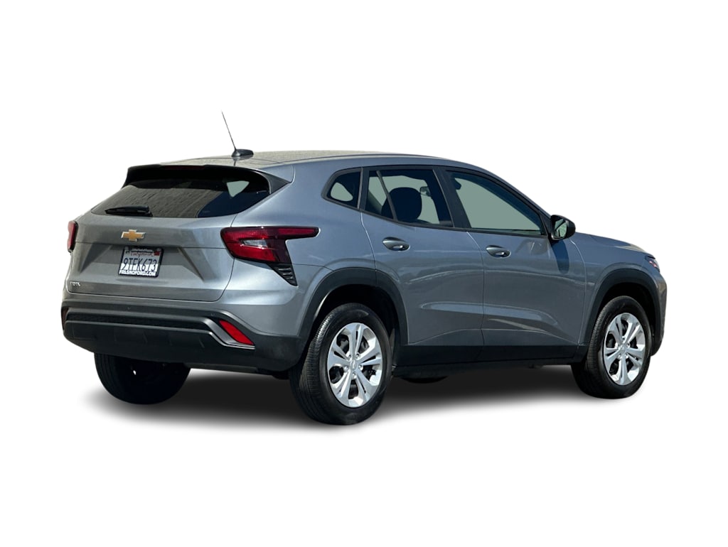 Thumbnail: 2025 Chevrolet Trax - 19