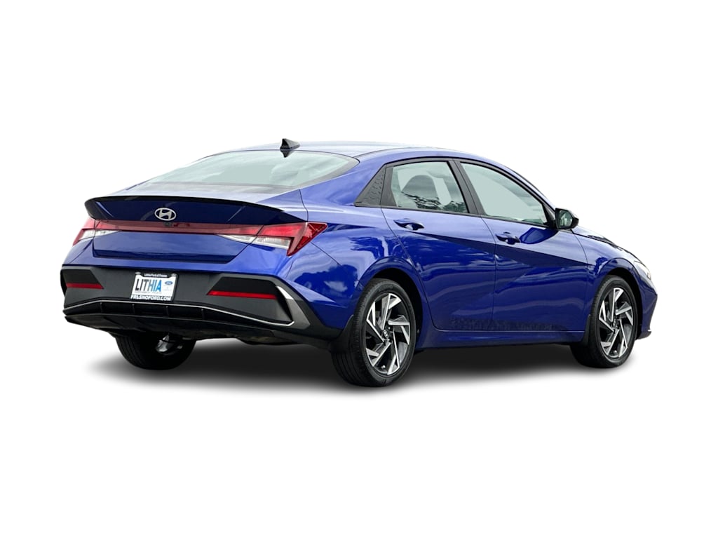 Thumbnail: 2025 Hyundai Elantra - 18