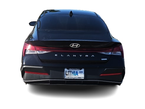 Thumbnail: 2025 Hyundai Elantra - 19