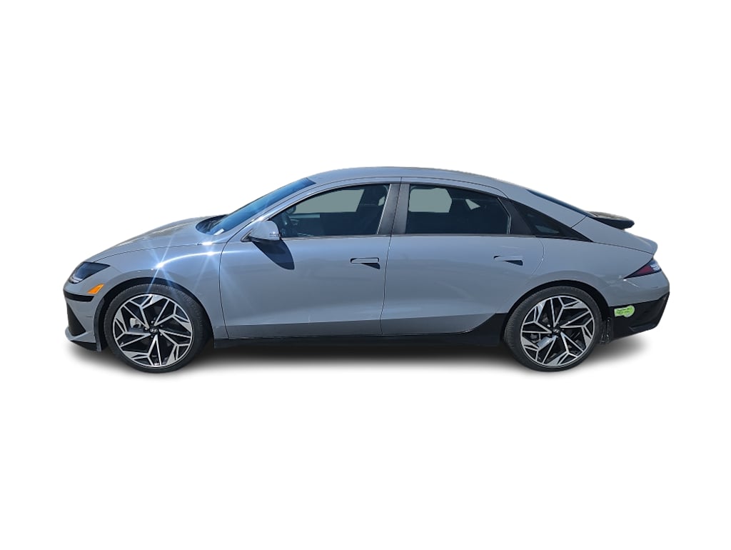 Thumbnail: 2023 Hyundai Ioniq 6 - 3