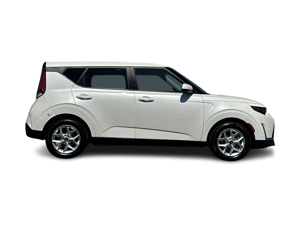 Thumbnail: 2023 Kia Soul - 20
