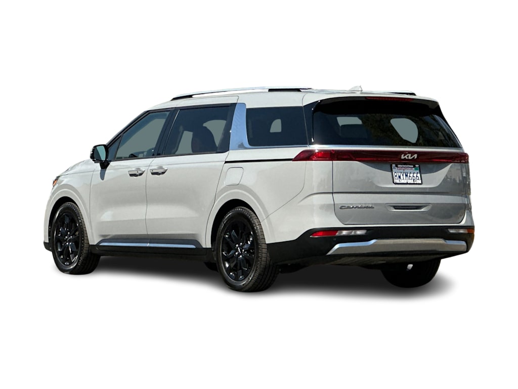 Thumbnail: 2022 Kia Carnival - 4
