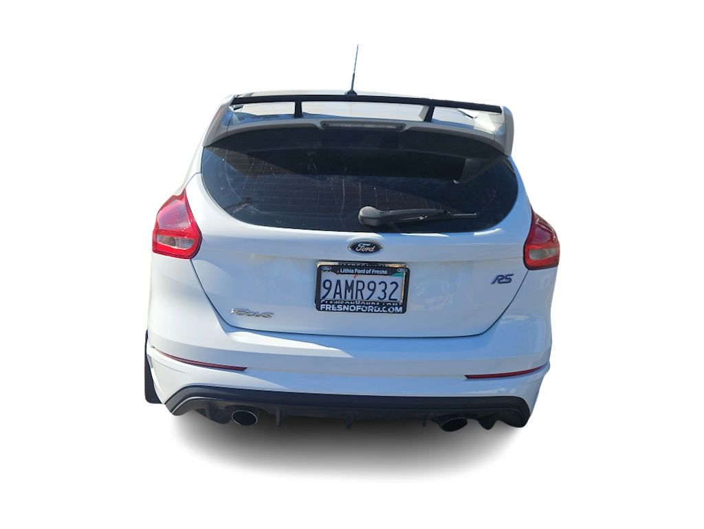 Thumbnail: 2016 Ford Focus - 18