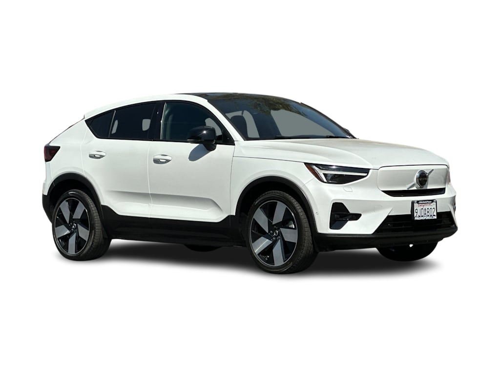 Thumbnail: 2023 Volvo C40 - 21