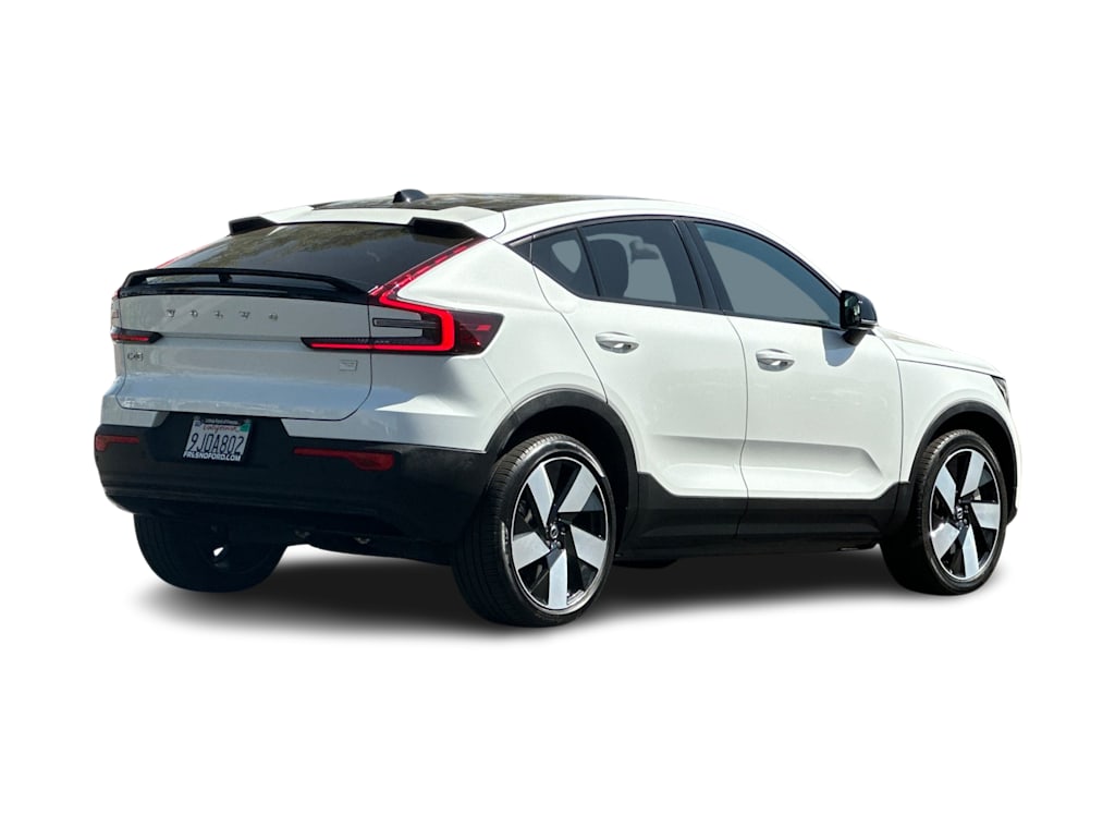 Thumbnail: 2023 Volvo C40 - 18