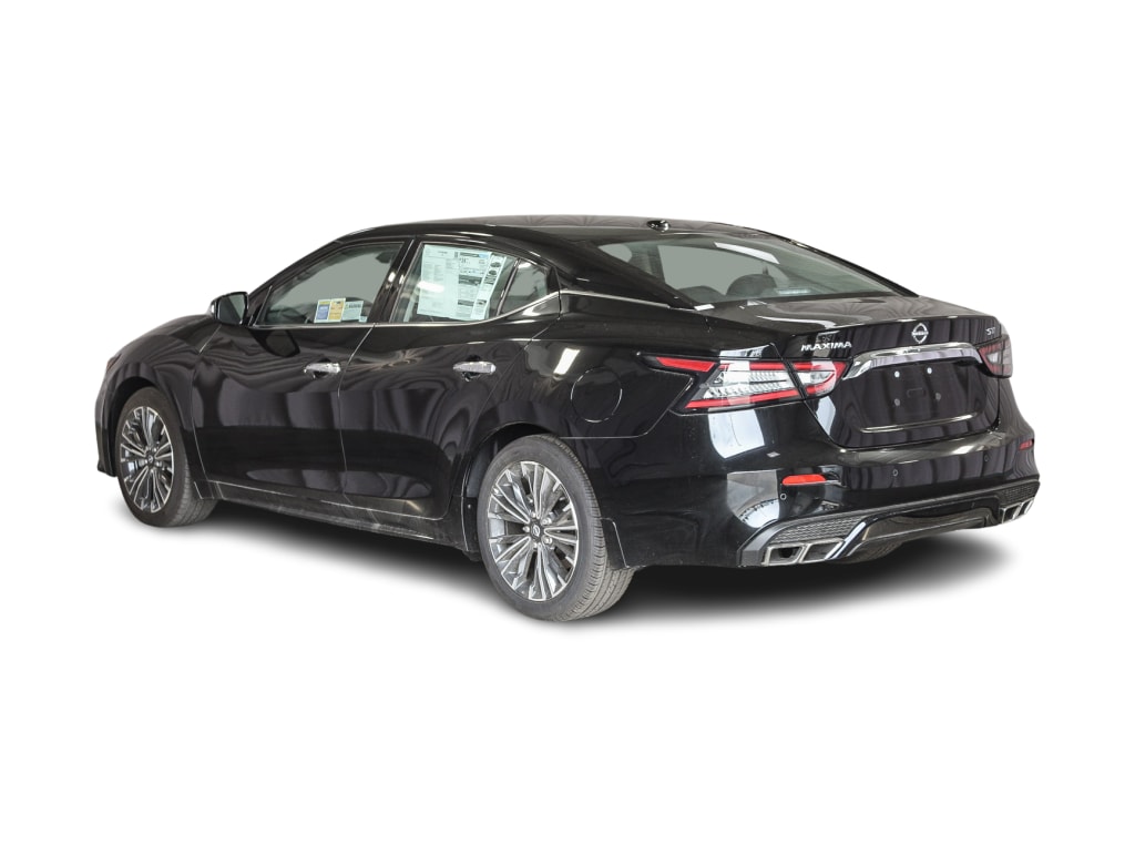 Thumbnail: 2023 Nissan Maxima - 4