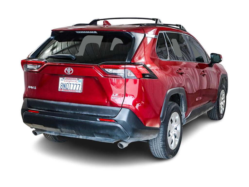 2019 Toyota RAV4 LE 19