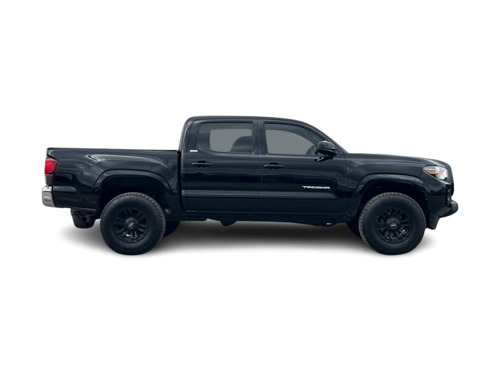 2020 Toyota Tacoma SR5 18