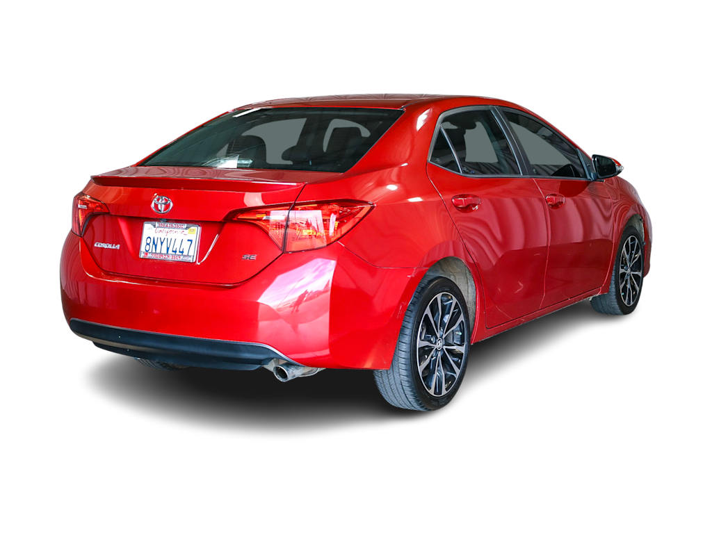 2017 Toyota Corolla SE 14