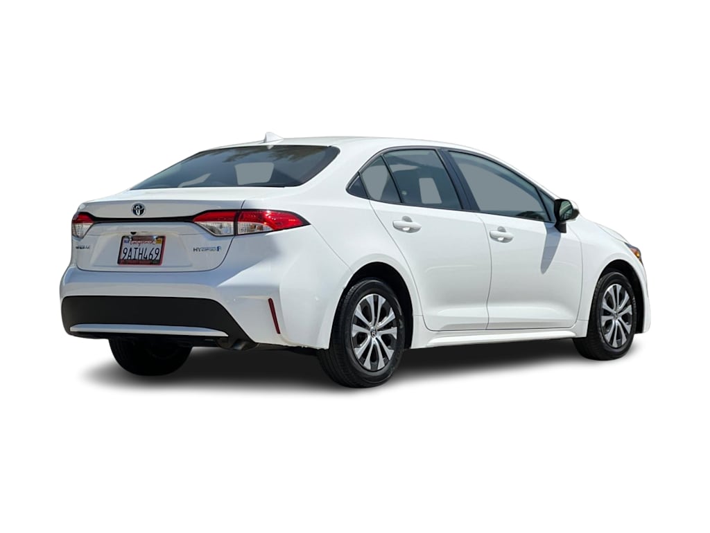 2022 Toyota Corolla LE 16