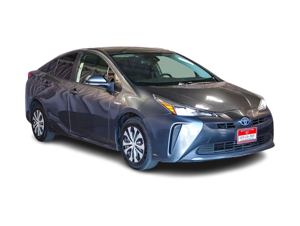 2021 Toyota Prius L Eco 19