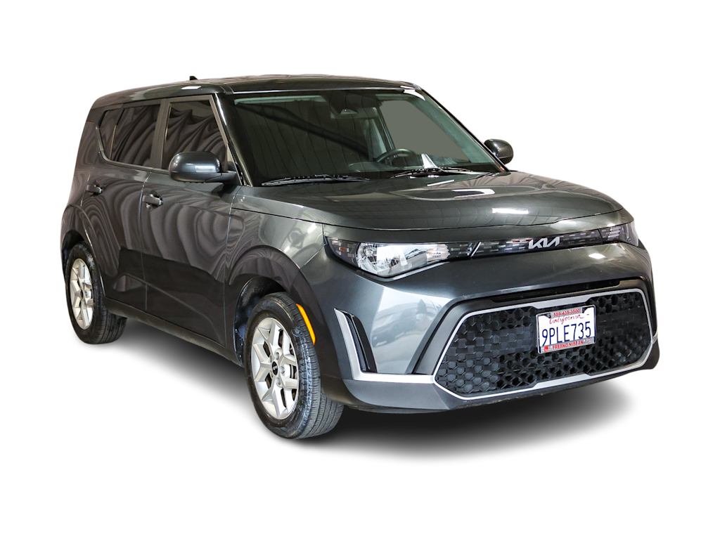 2023 Kia Soul LX 18