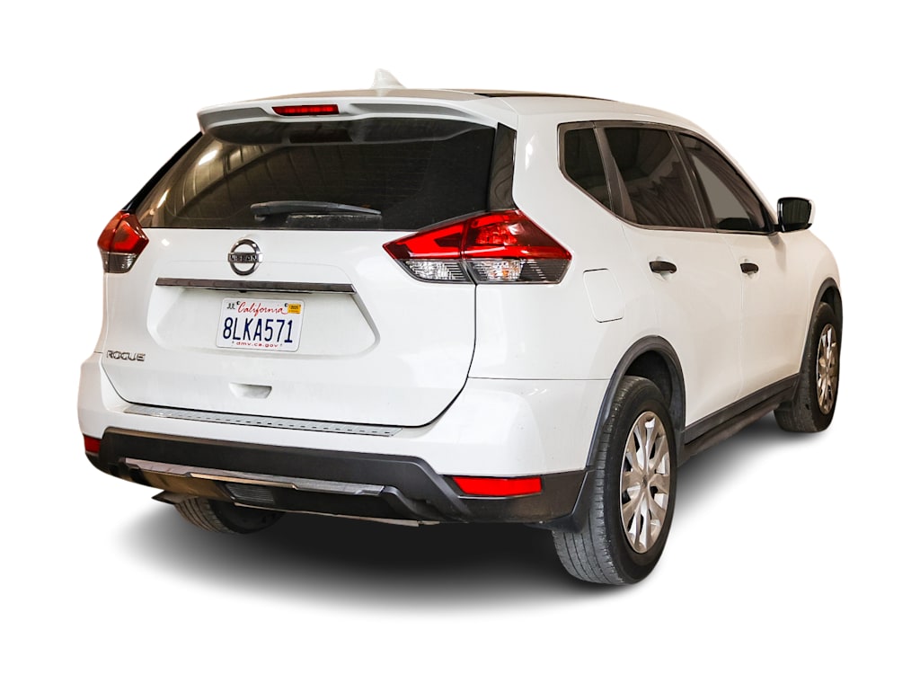 2019 Nissan Rogue S 16