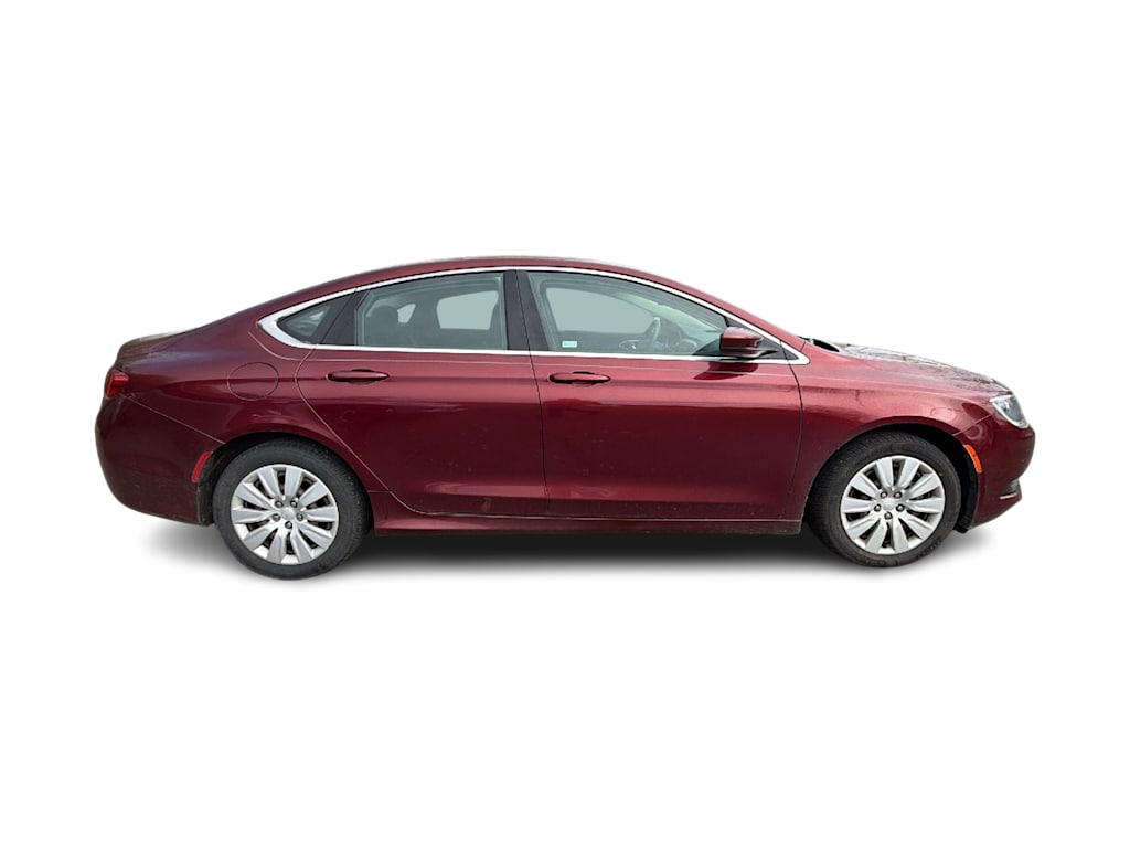Thumbnail: 2016 Chrysler 200 - 16