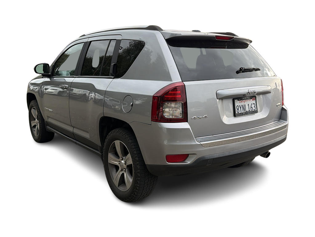 Thumbnail: 2016 Jeep Compass - 4