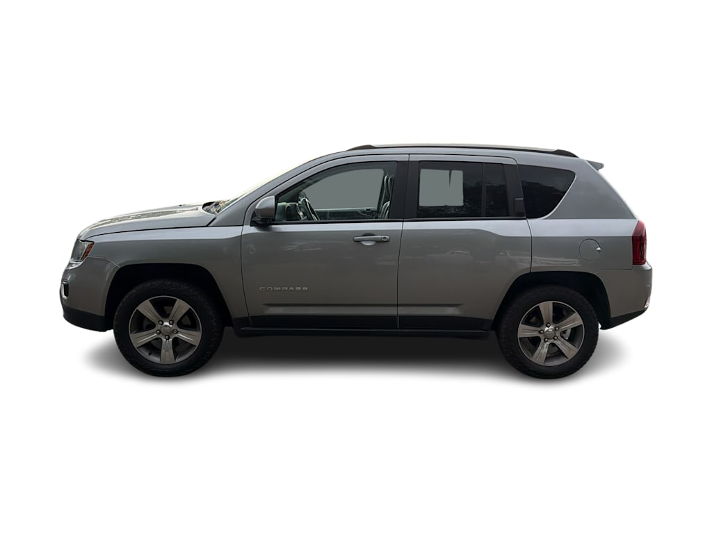 Thumbnail: 2016 Jeep Compass - 3