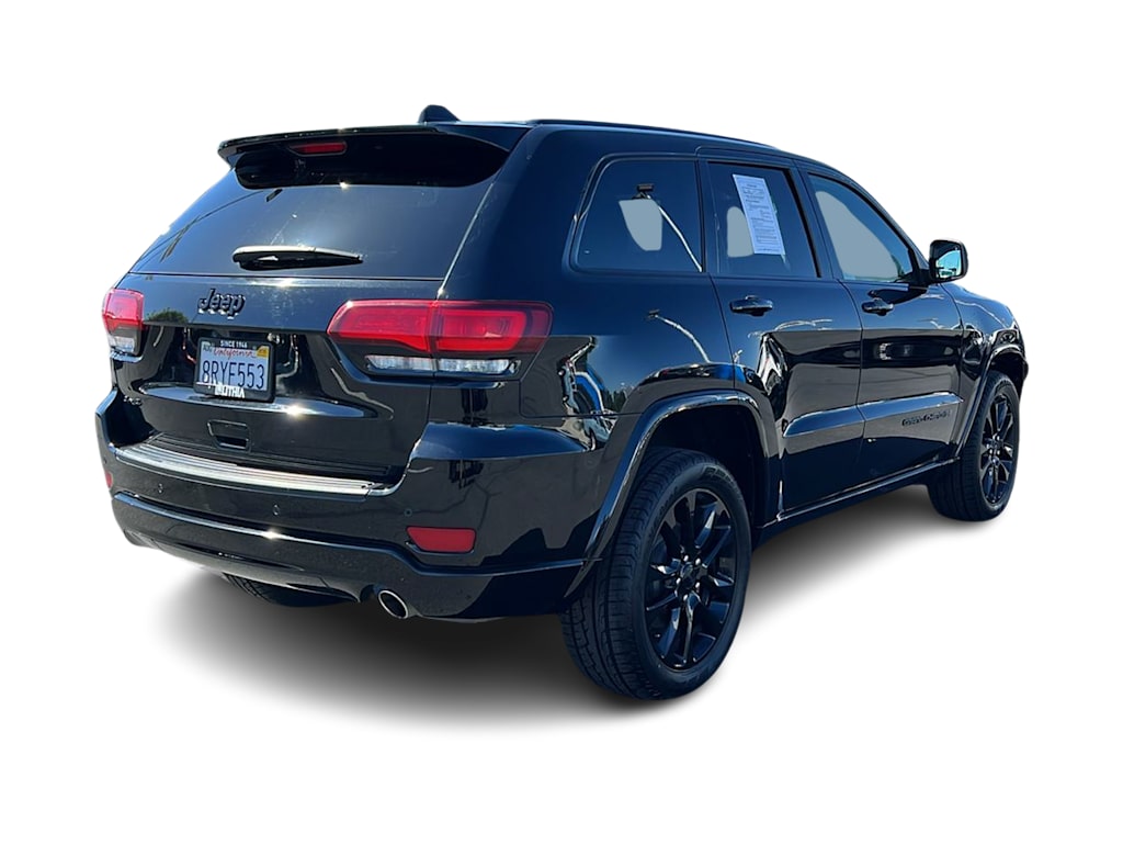 2020 Jeep Grand Cherokee Laredo 21