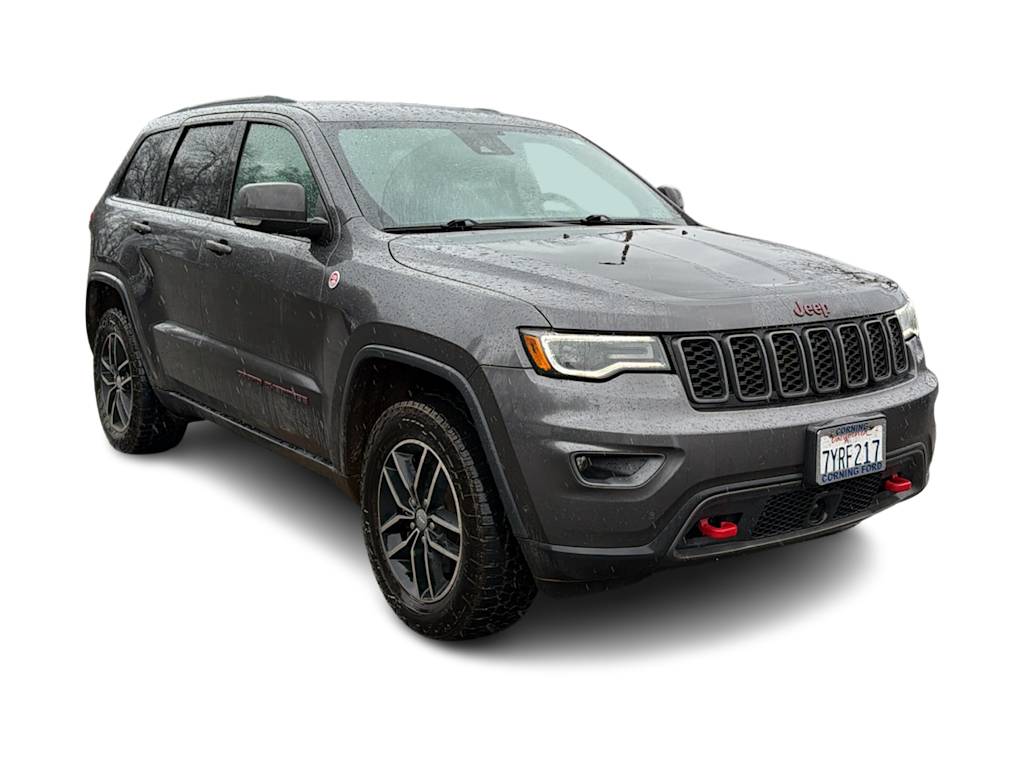 Thumbnail: 2017 Jeep Grand Cherokee - 14