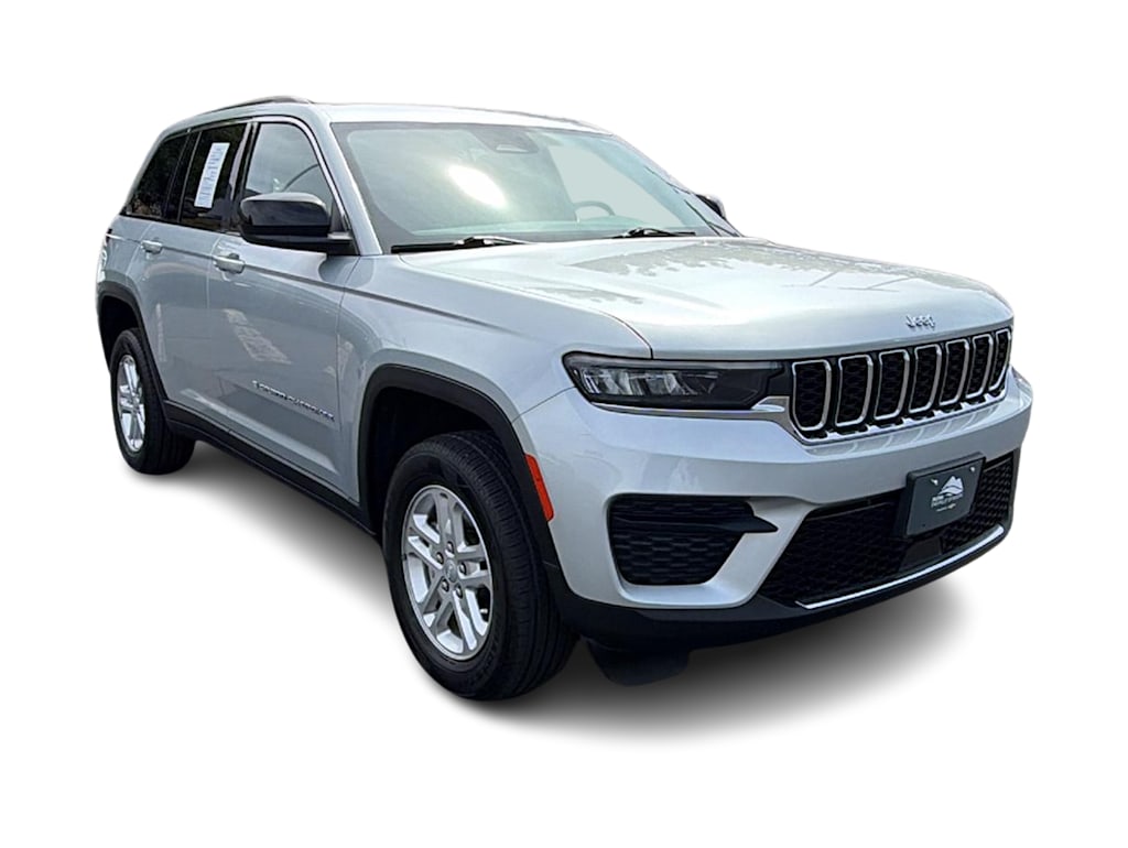Thumbnail: 2023 Jeep Grand Cherokee - 18