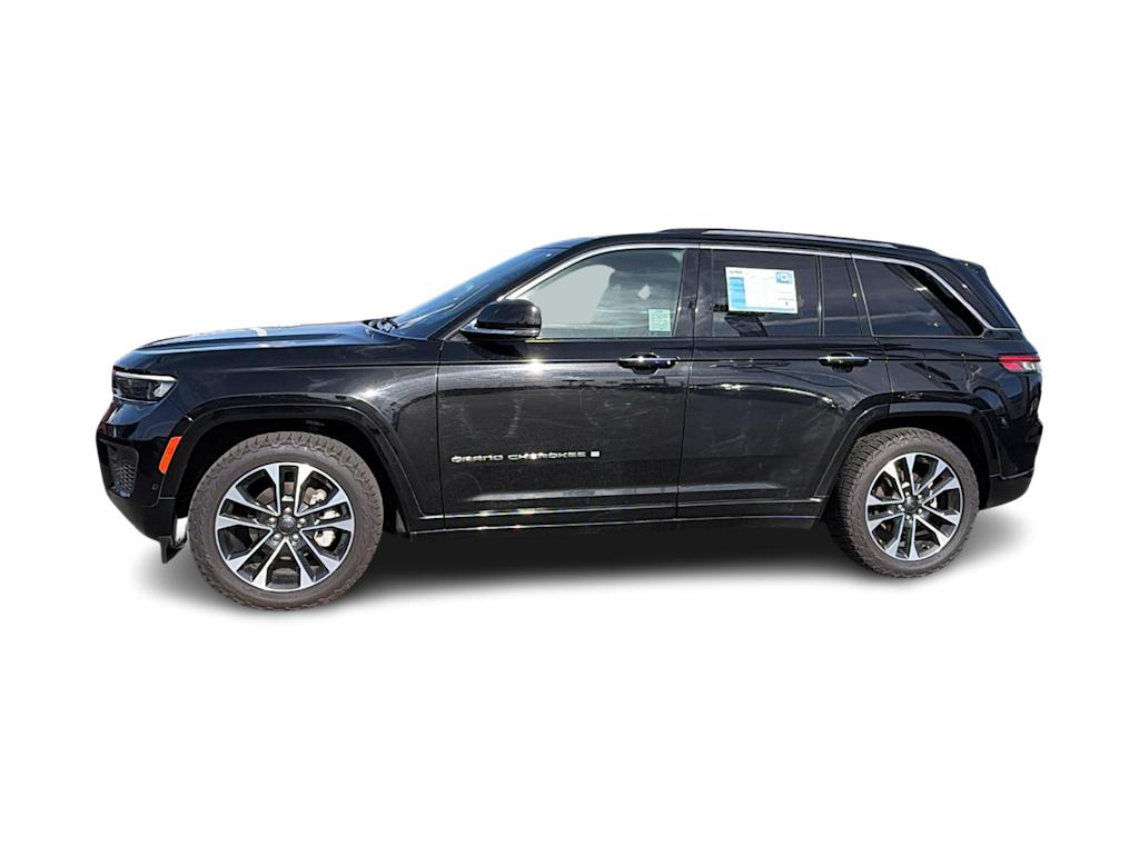 Thumbnail: 2023 Jeep Grand Cherokee - 3