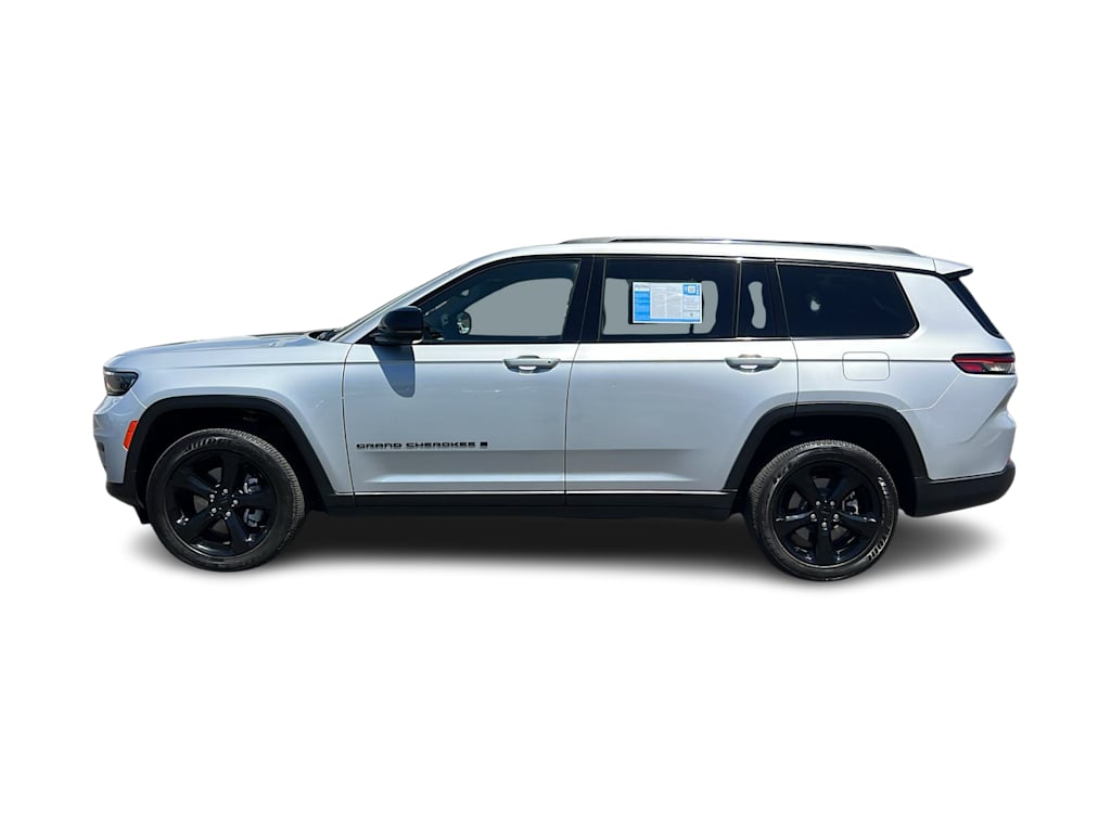 Thumbnail: 2024 Jeep Grand Cherokee L - 3