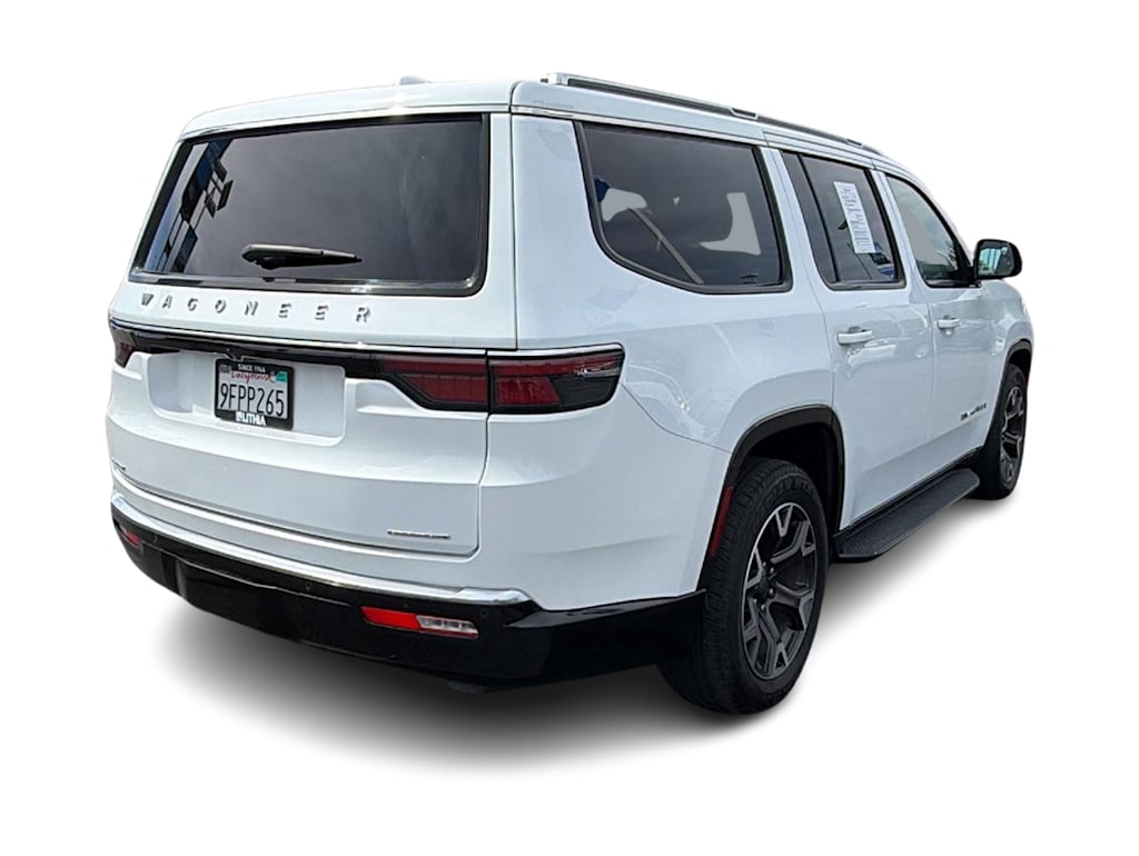 Thumbnail: 2023 Jeep Wagoneer - 21