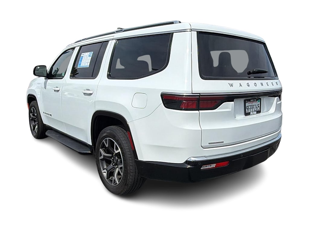 Thumbnail: 2023 Jeep Wagoneer - 4