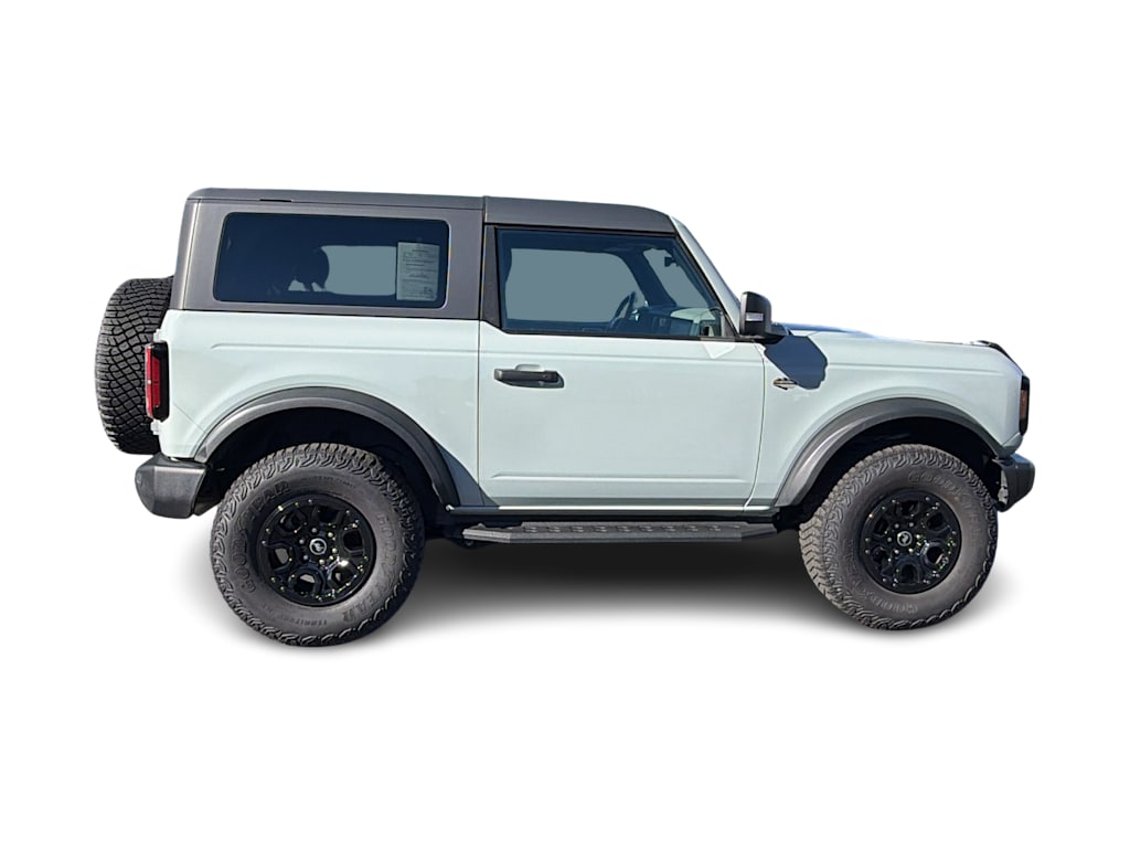 Thumbnail: 2022 Ford Bronco - 10