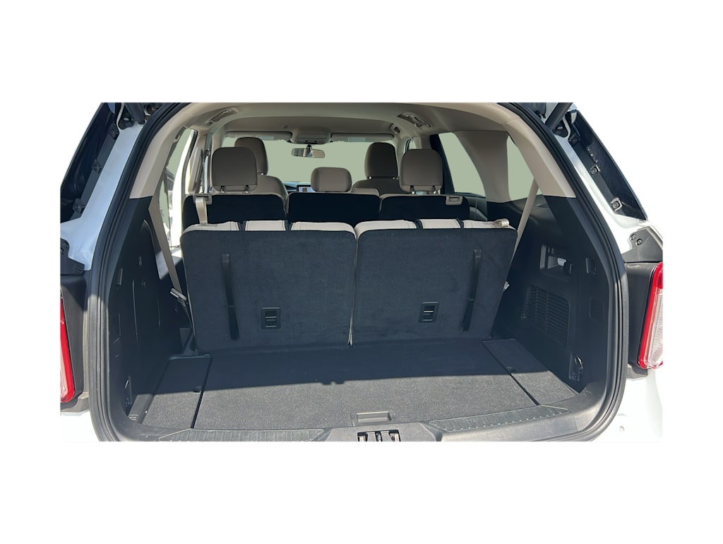 Thumbnail: 2022 Ford Explorer - 17