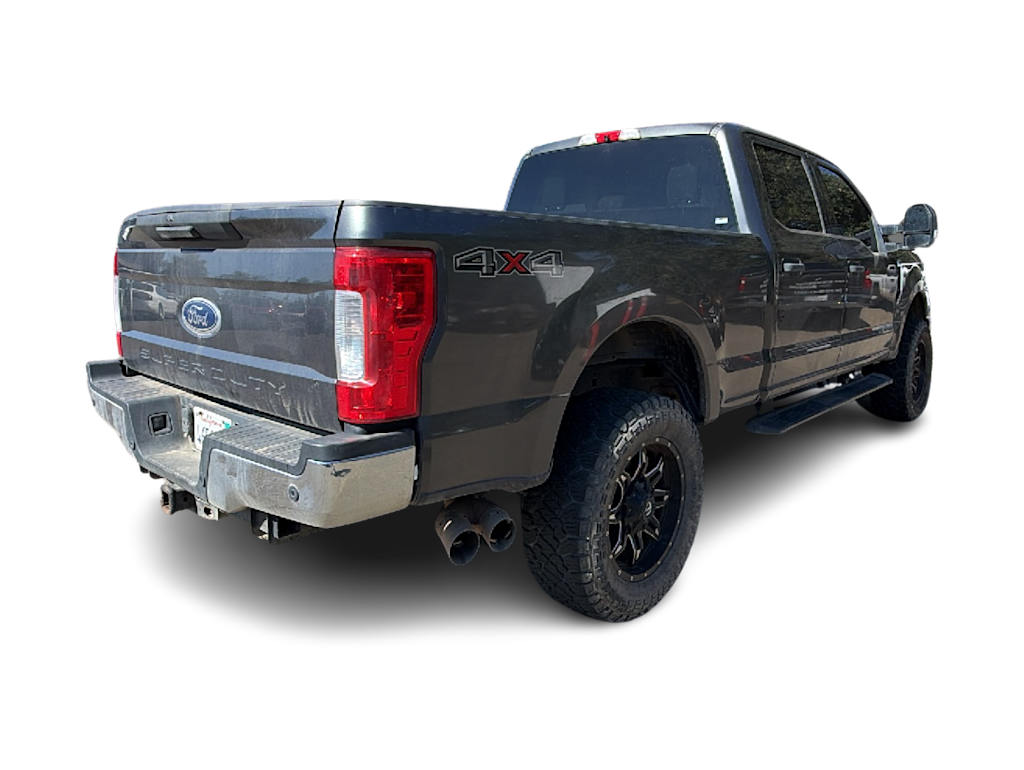 Thumbnail: 2017 Ford F-250 - 11