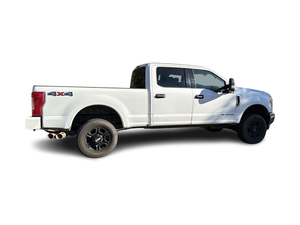 Thumbnail: 2017 Ford F-250 - 17