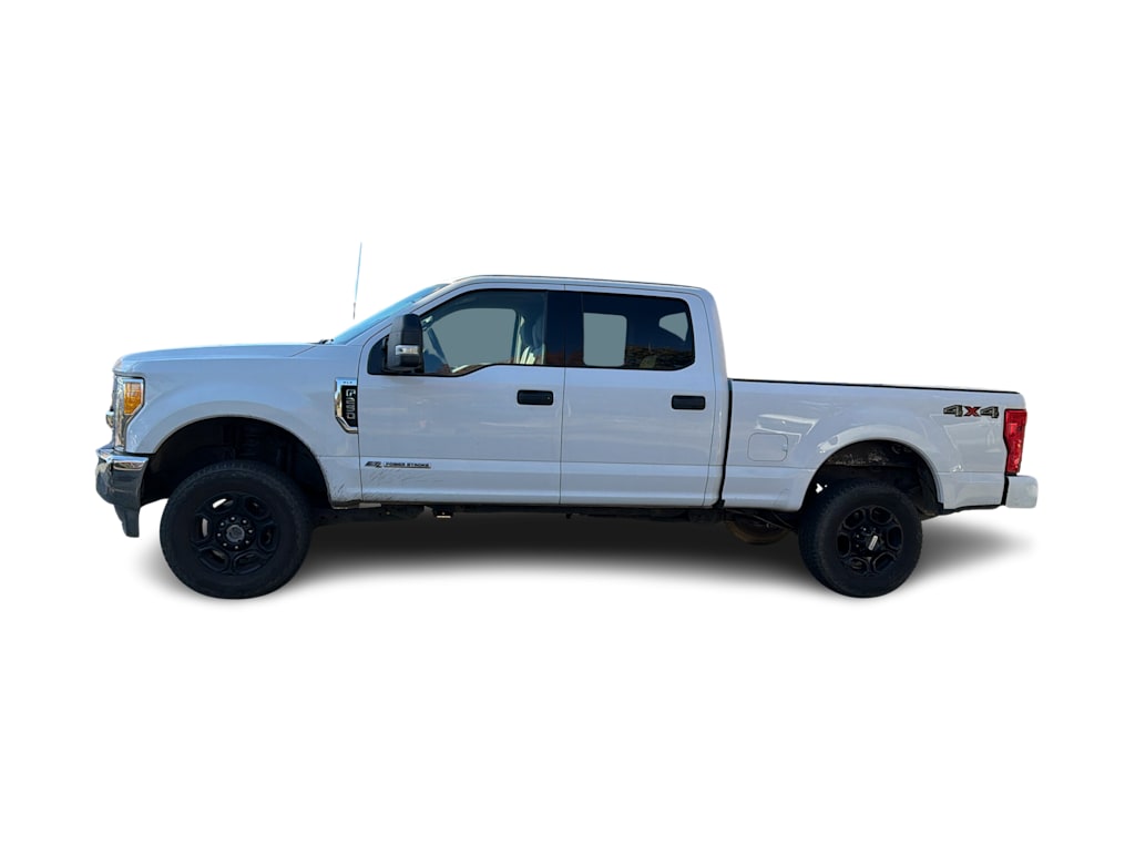 Thumbnail: 2017 Ford F-250 - 3
