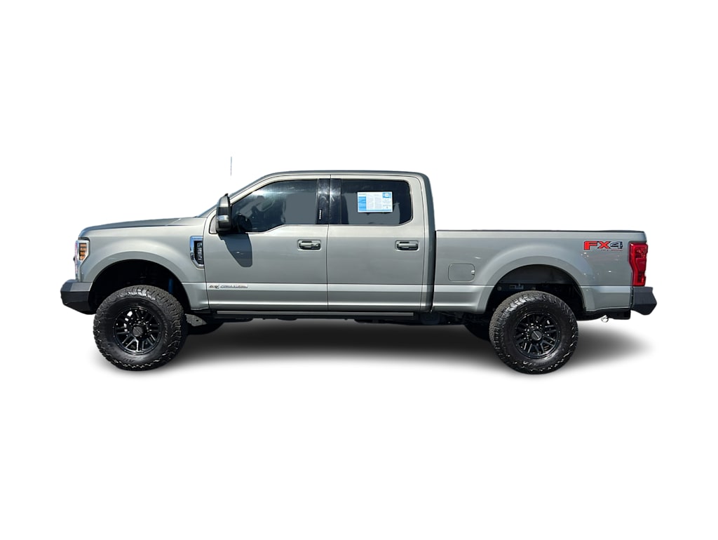 2019 Ford F-350 Lariat 3