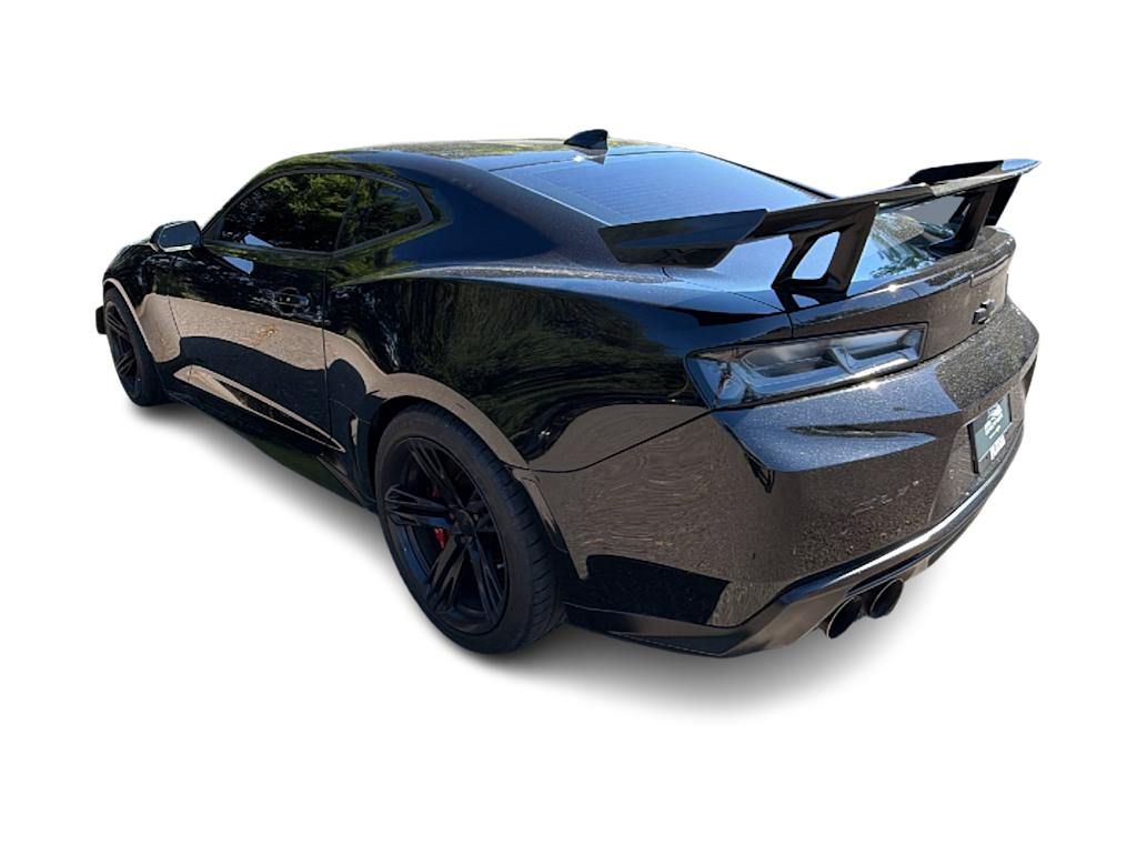 Thumbnail: 2018 Chevrolet Camaro - 4