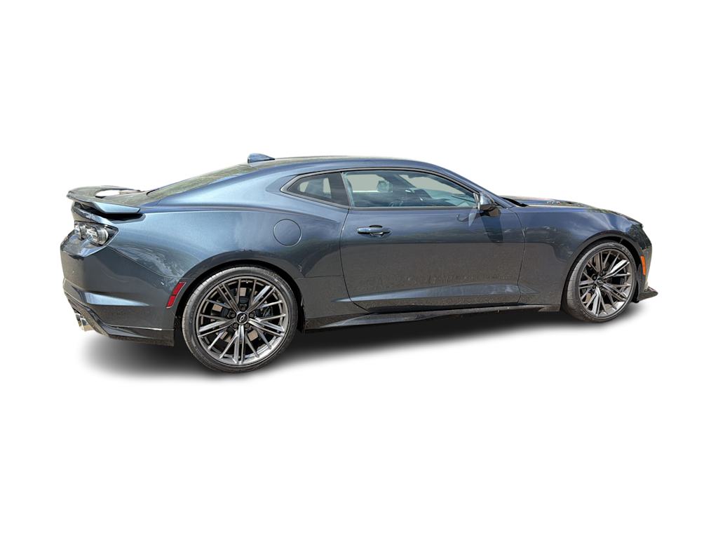 Thumbnail: 2023 Chevrolet Camaro - 3