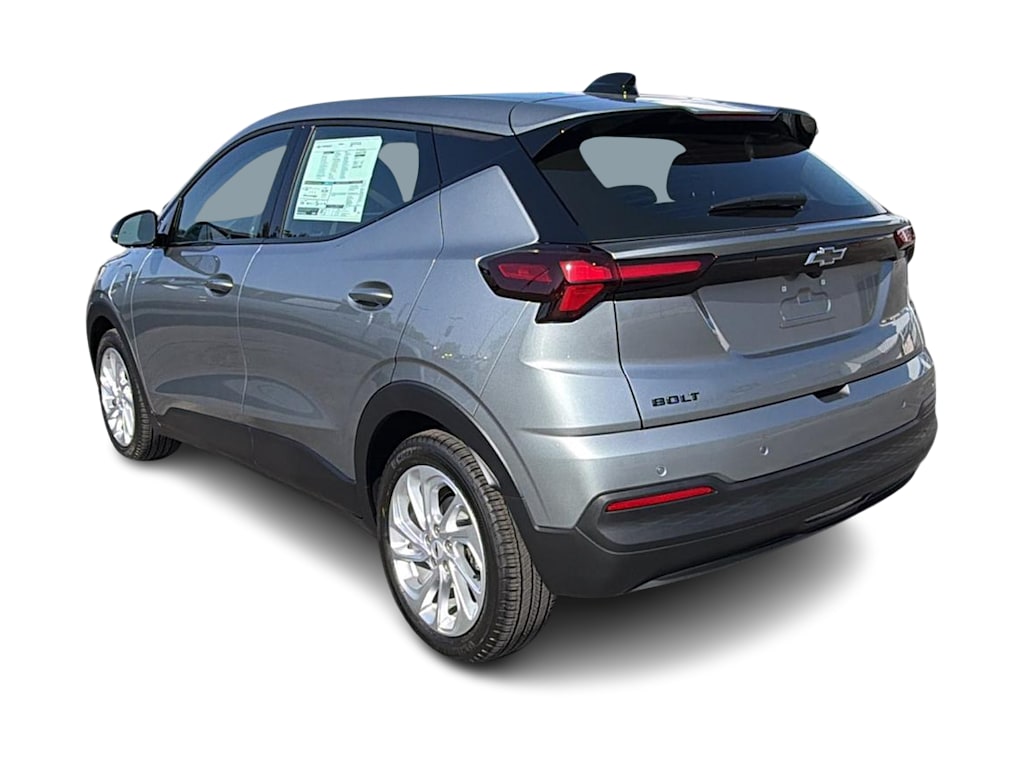 Thumbnail: 2027 Chevrolet Bolt EV - 4