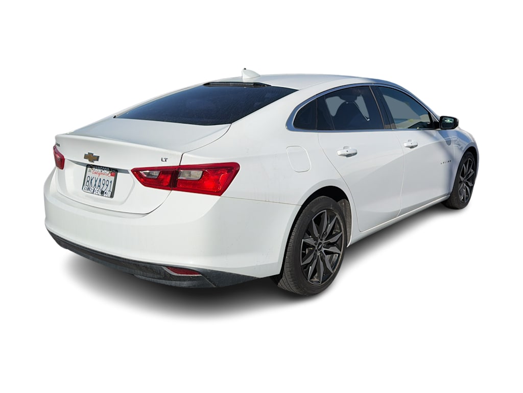 Thumbnail: 2018 Chevrolet Malibu - 19
