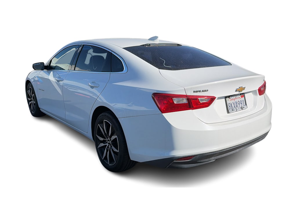 Thumbnail: 2018 Chevrolet Malibu - 4