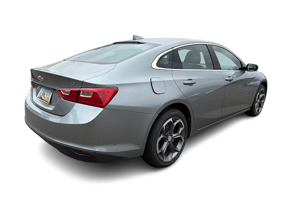 Thumbnail: 2024 Chevrolet Malibu - 11