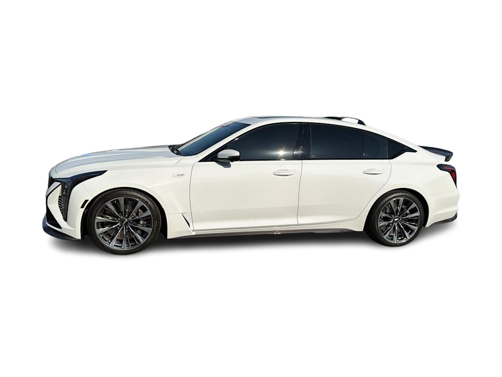Thumbnail: 2026 Cadillac CT5 - 3