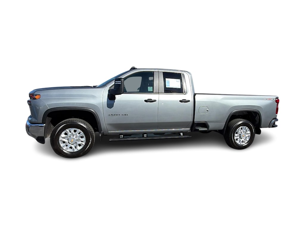 Thumbnail: 2026 Chevrolet Silverado 3500 - 3