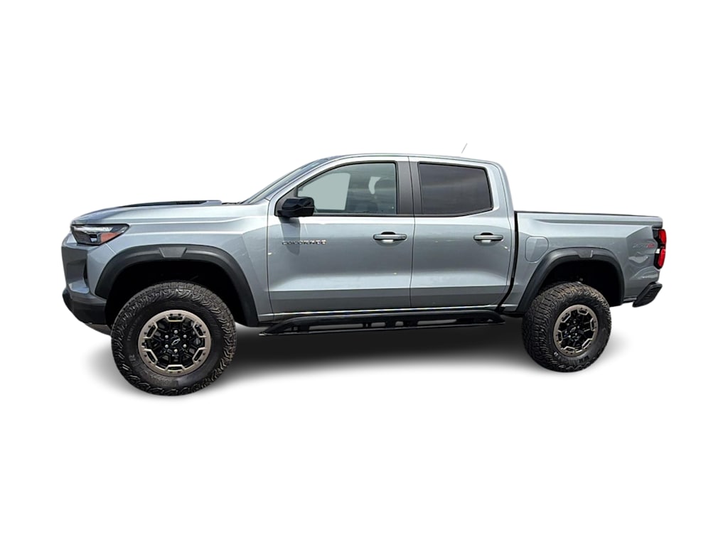 Thumbnail: 2025 Chevrolet Colorado - 3