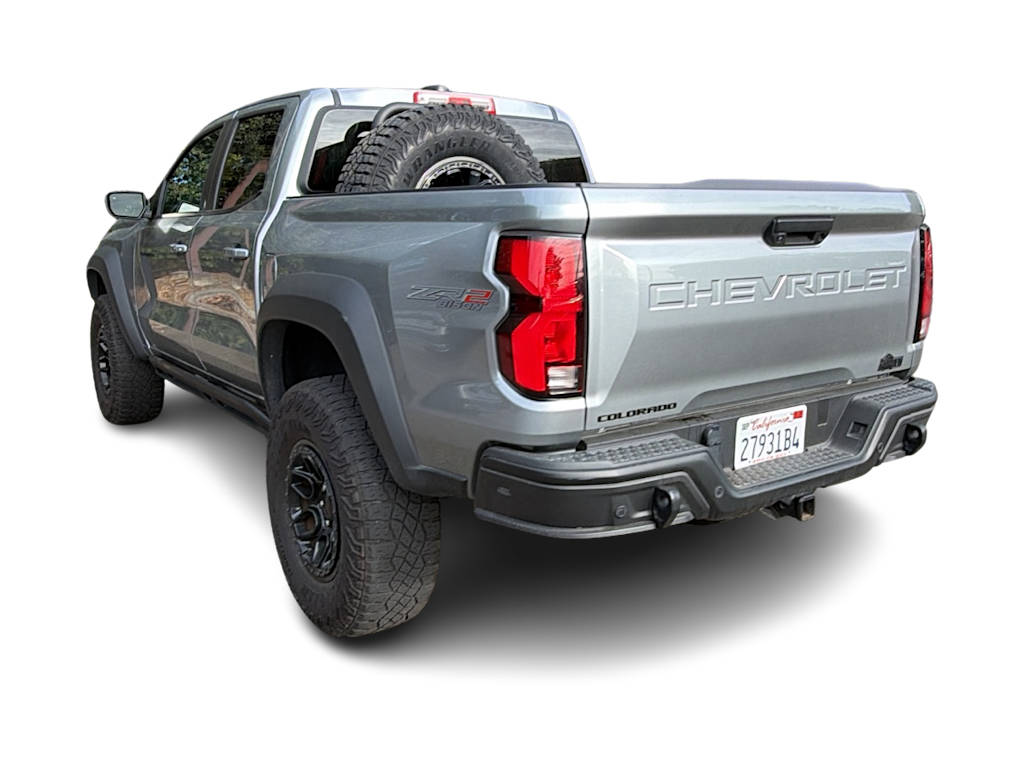 Thumbnail: 2024 Chevrolet Colorado - 4